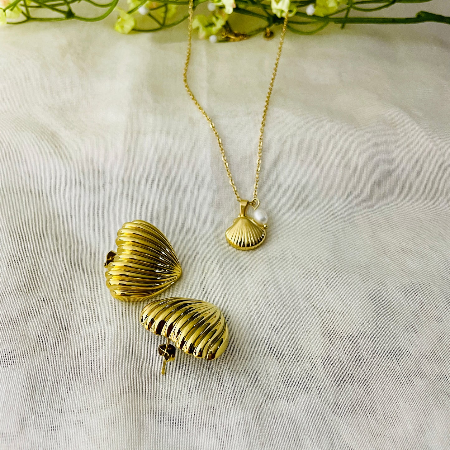 Seashell Starfish Pearl Necklace