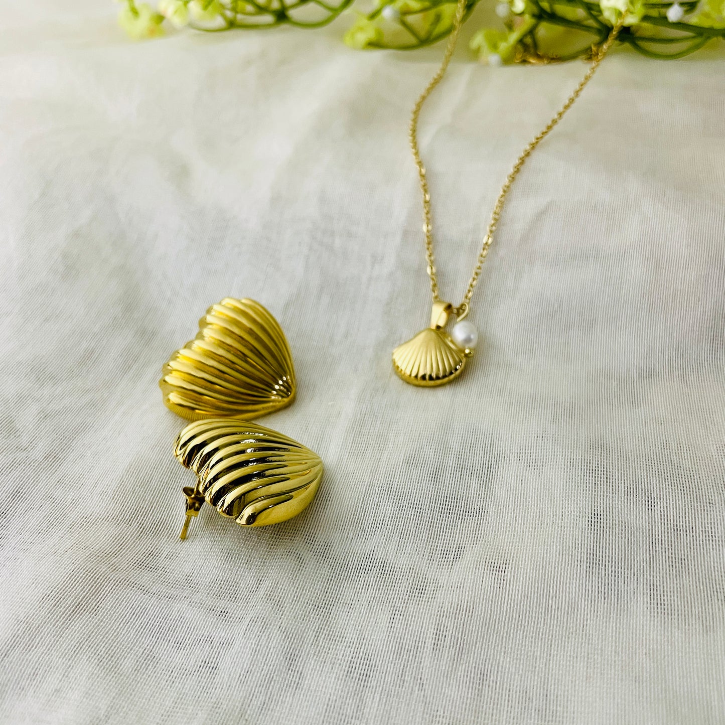 Seashell Starfish Pearl Necklace
