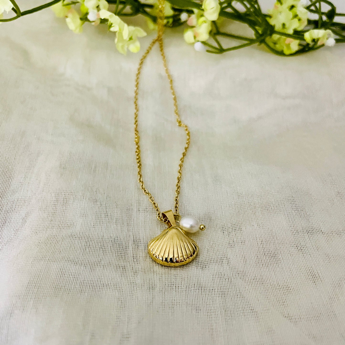 Seashell Starfish Pearl Necklace