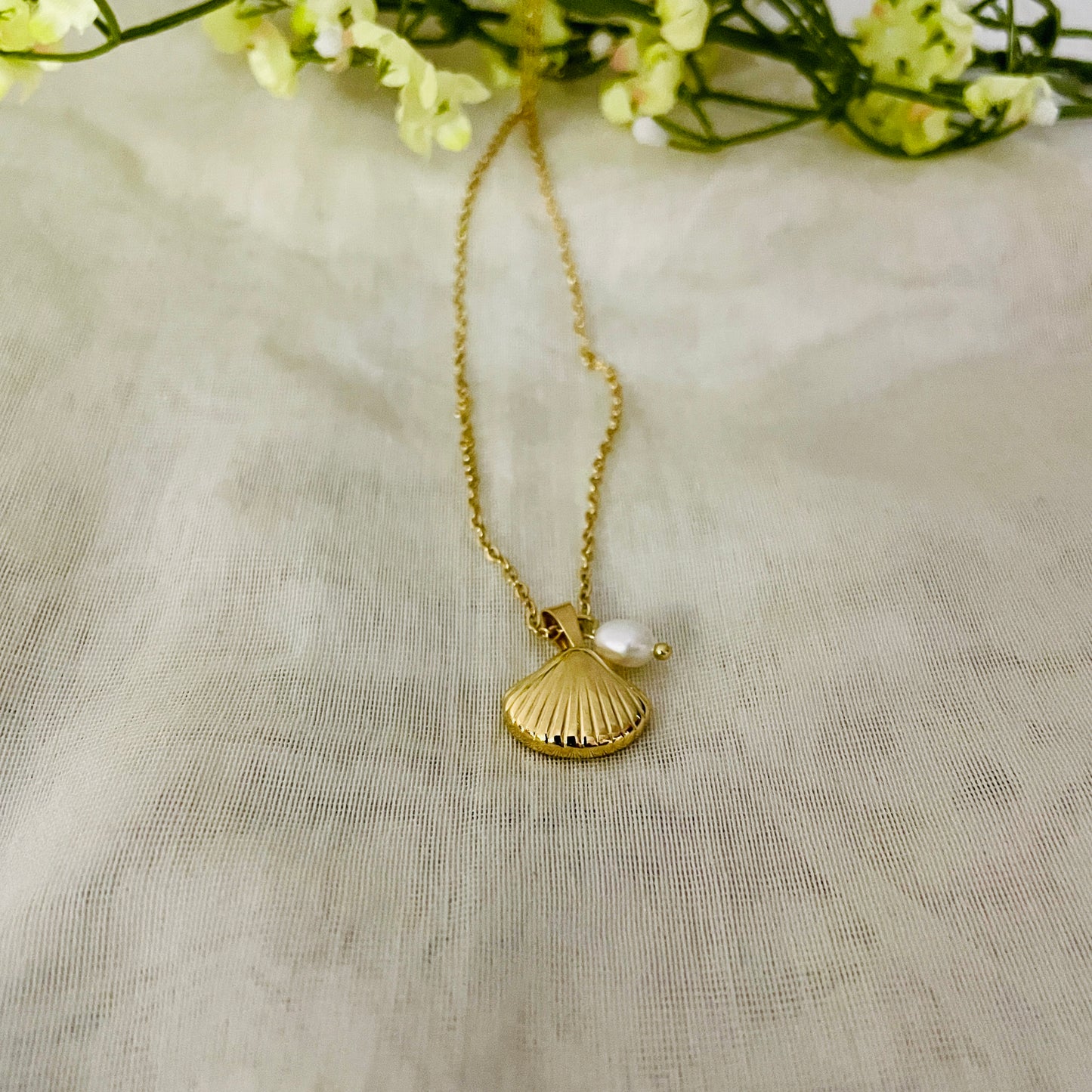 Seashell Starfish Pearl Necklace