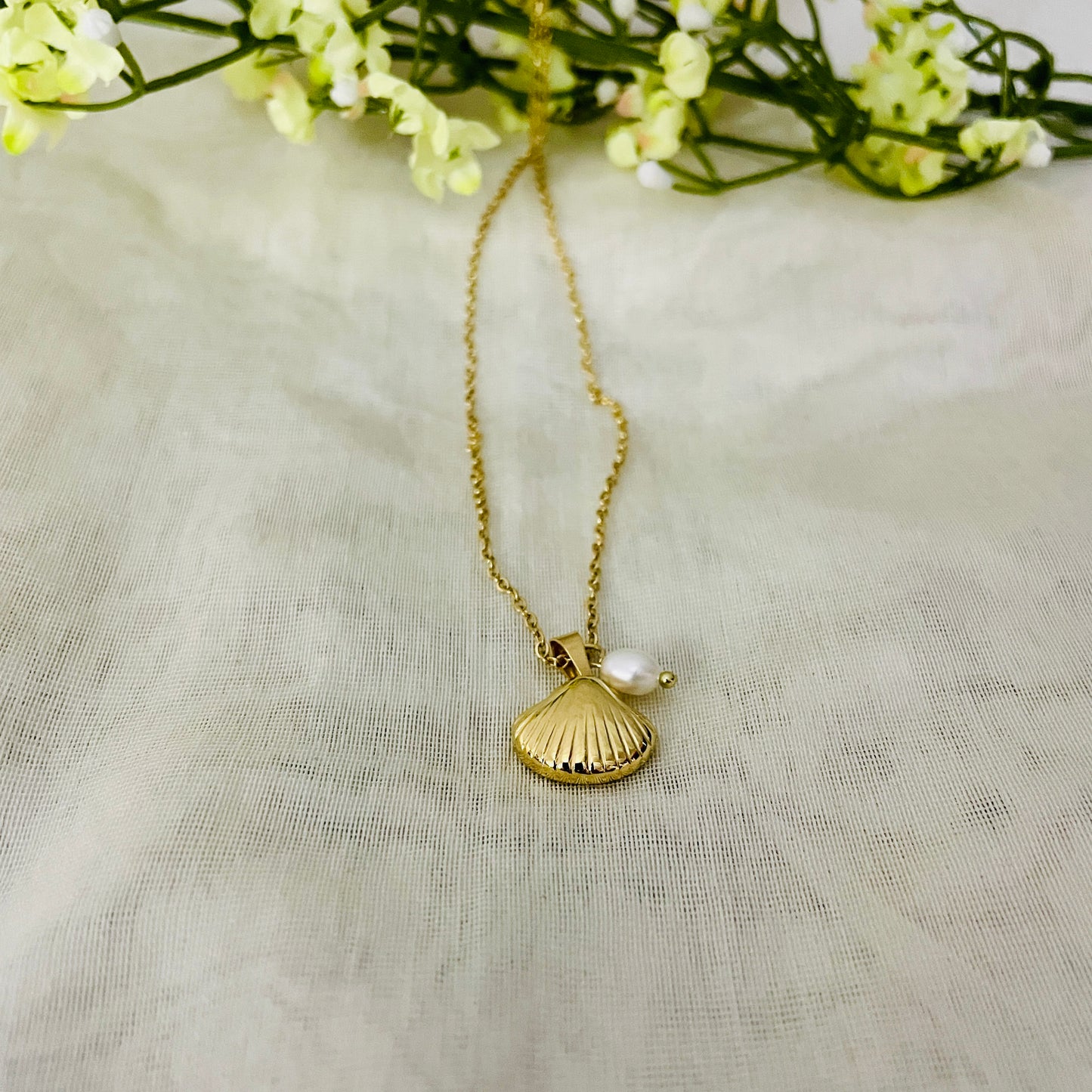 Seashell Starfish Pearl Necklace