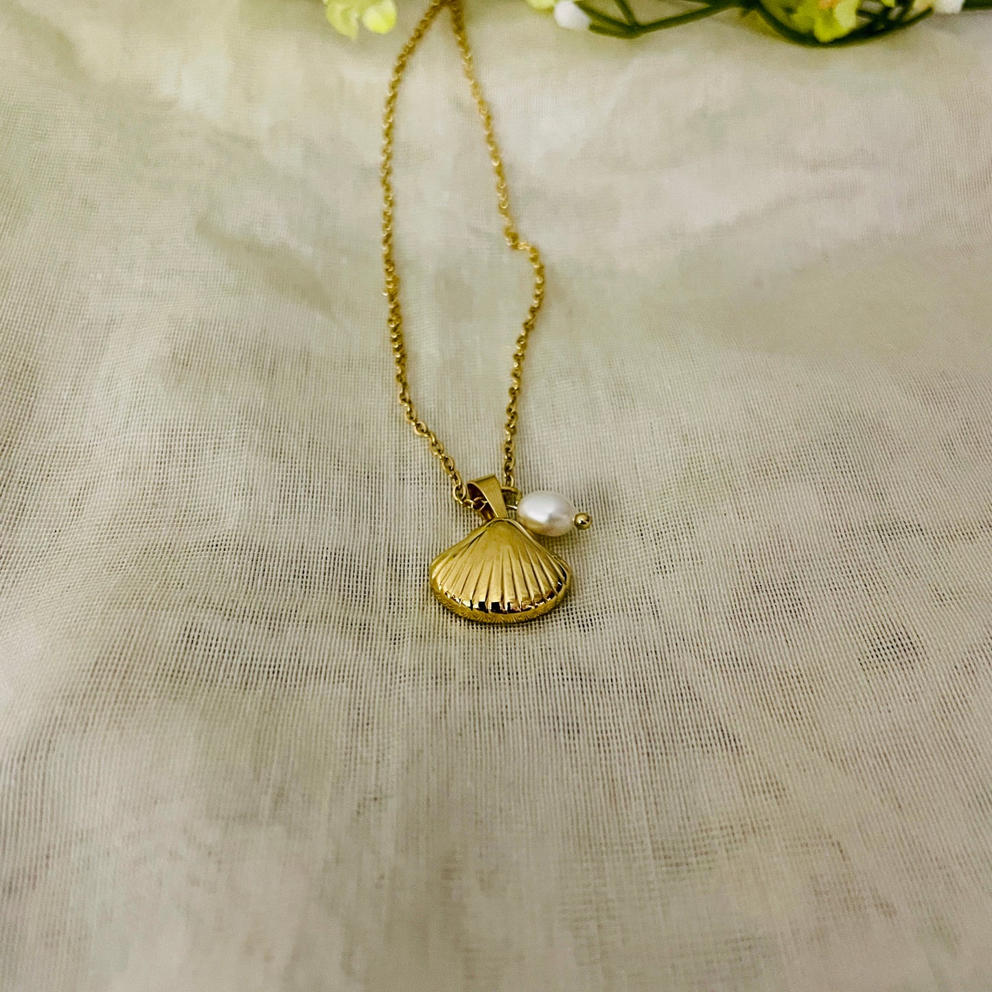 Seashell Starfish Pearl Necklace