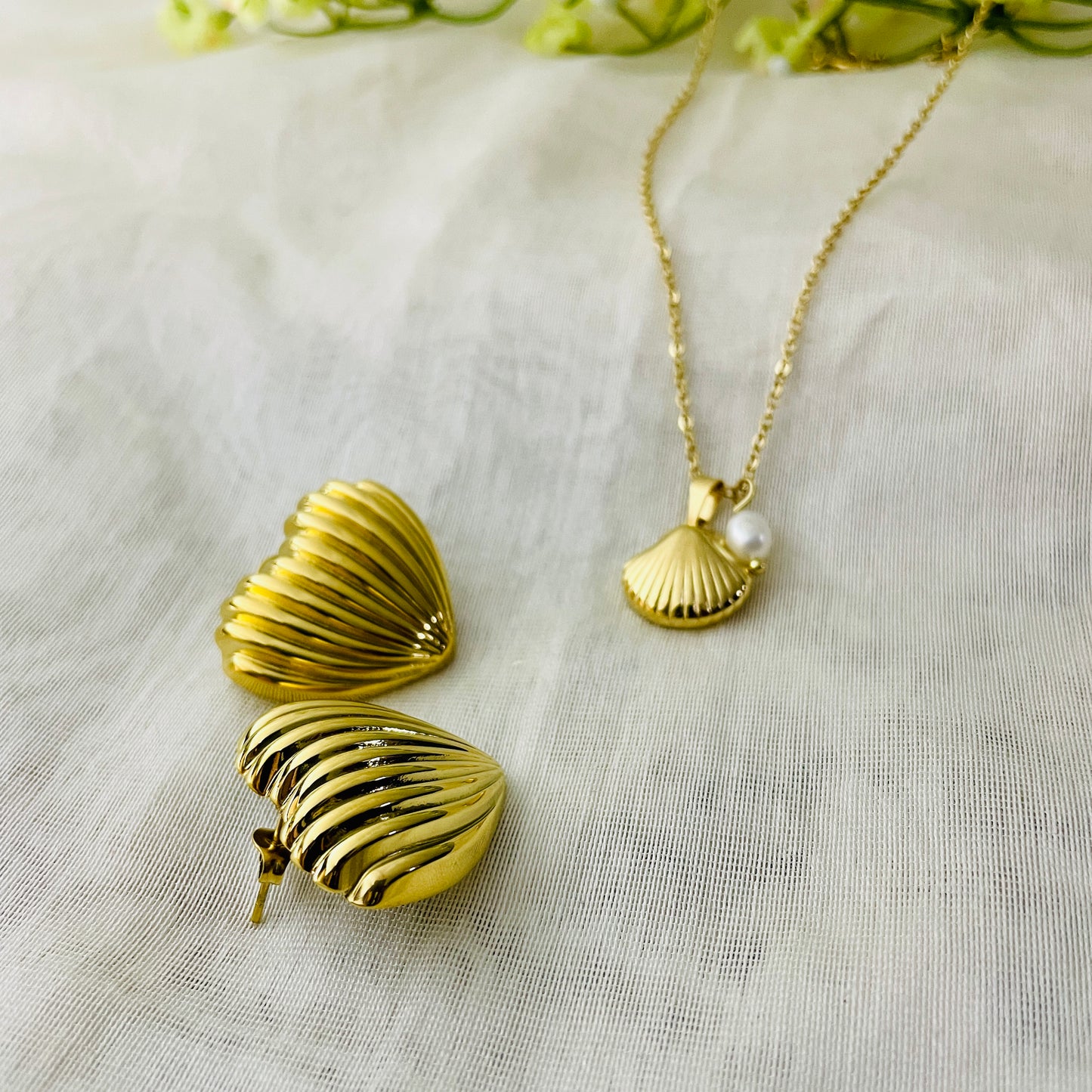 Seashell Starfish Pearl Necklace