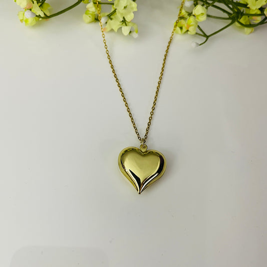 Puffy heart neckpiece