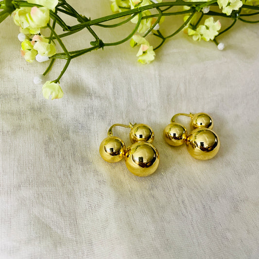 Metal ball hoop earrings