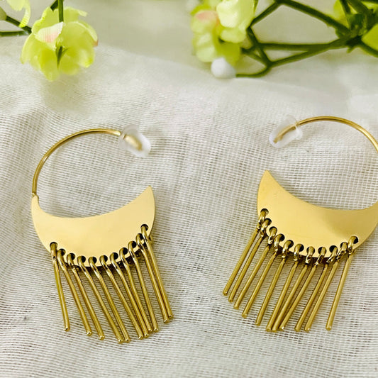 Spiky curve dangle earrings