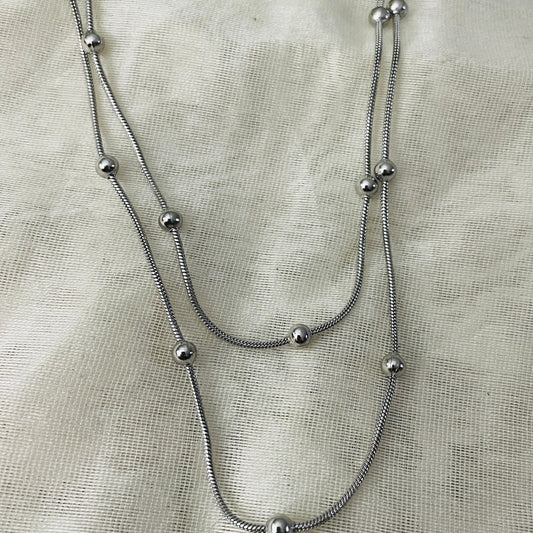 Ball beaded silver necklace