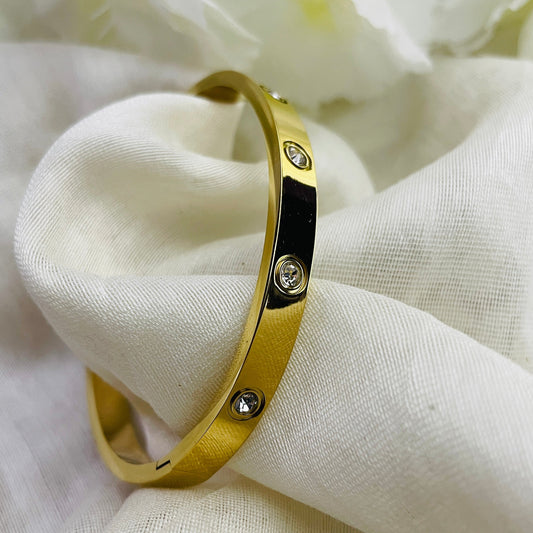 Zirconia love bracelet