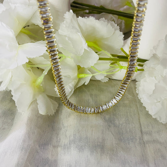 Beatrice single line necklace